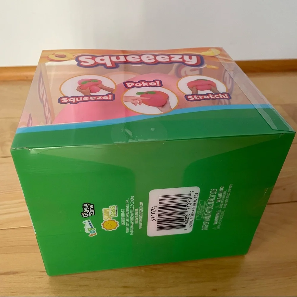 Viral Sunny Days Squeezy Peach